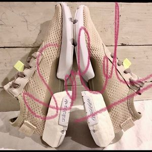 Adidas POD-S3.1 Authentic Boys Size 4.5 Women’s 6